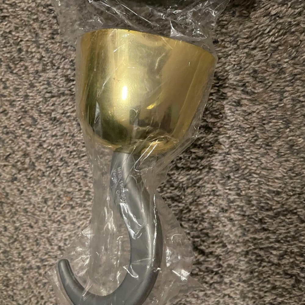KIDS COSTUME HOOK